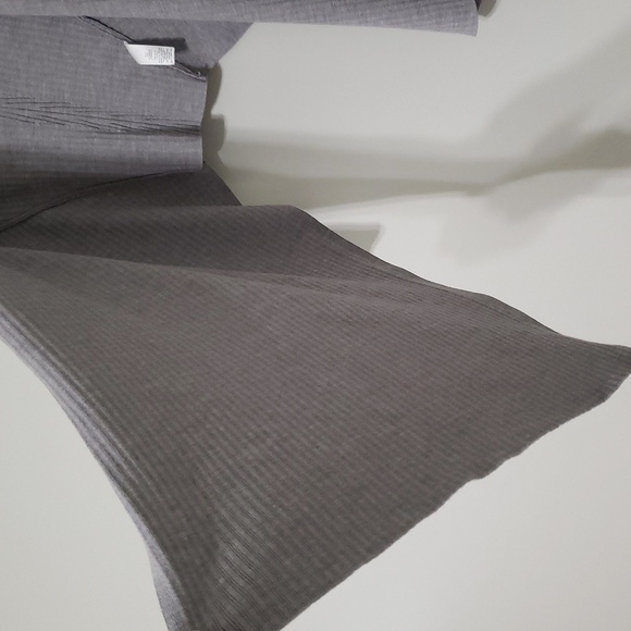 Athleta Women Solstice Wrap Cardigan XXS Gray Merino Wool Blend Balletcore Yoga - Picture 5 of 14